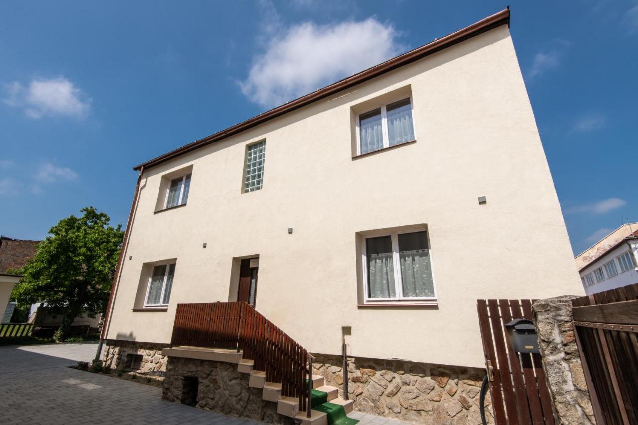 Hello Apartmanhaz Ödenburg Exterior foto